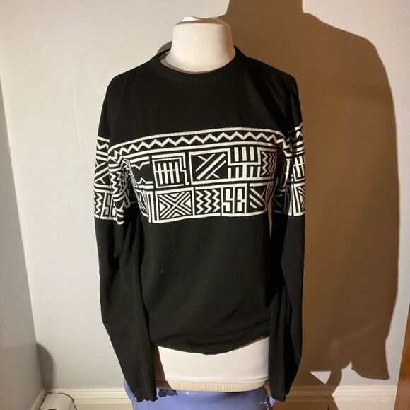 Men’s DeFacto Carpe Diem Crewneck Sweater, Medium. Blacl - Picture 5 of 16